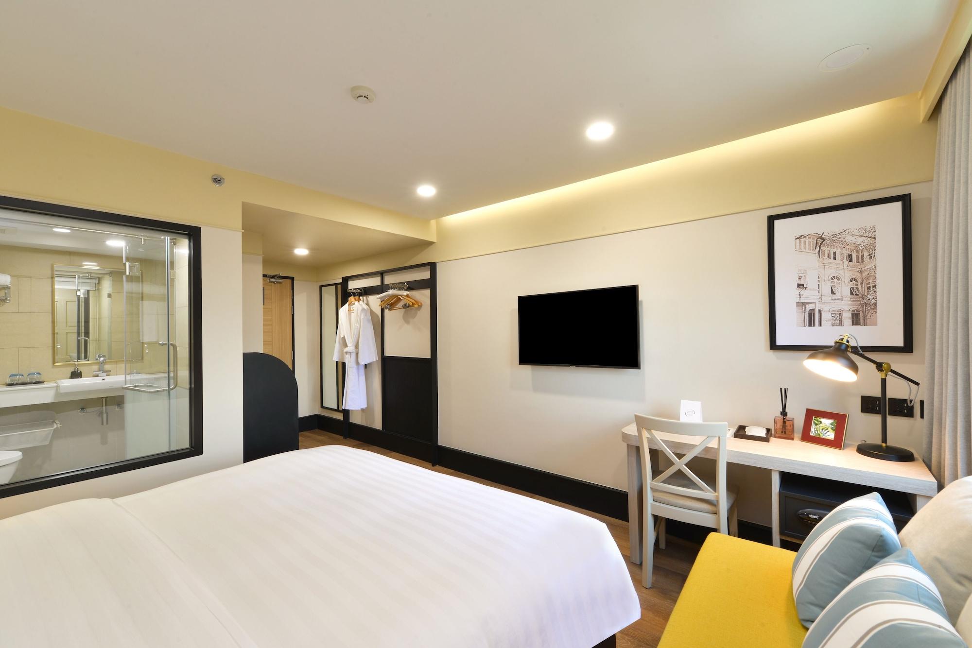 Oakwood Hotel & Residence Bangkok Sha Plus Certified Exterior photo